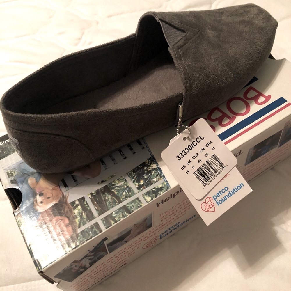 Bobs by Sketchers women’s size 11 fuzzy flats